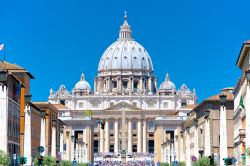 1718023344_250_ROM_Petersdom-St-Peters-Basilica_142992061.jpg