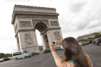 207219_350_Arc-de-Triomphe07-Fotolia-43256103-©-DURIS-Guillaume.jpg